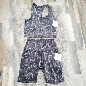 Beyond Yoga Set Size L